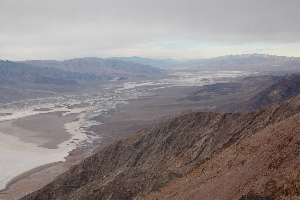 dv2007_02a.jpg